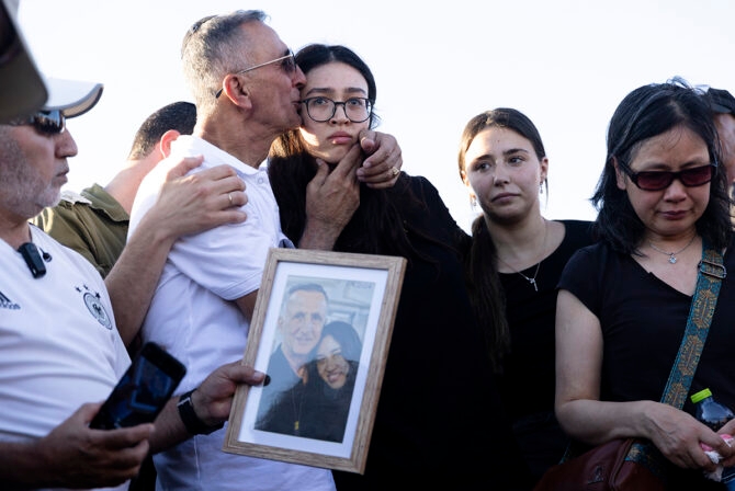 BE'ER SHEBA, ISRAEL - JULY 2: Released hostage Noa Argamani and her father Ya'akov Argamani during a funeral for her mother Liora Argamani on July 2, 2024 in Beer sheba, Israel. Argamani is the mother of Noa Argamani, who was taken hostage during the Oct. 7 attacks and subsequently rescued from Gaza by Israeli forces in June 2024.