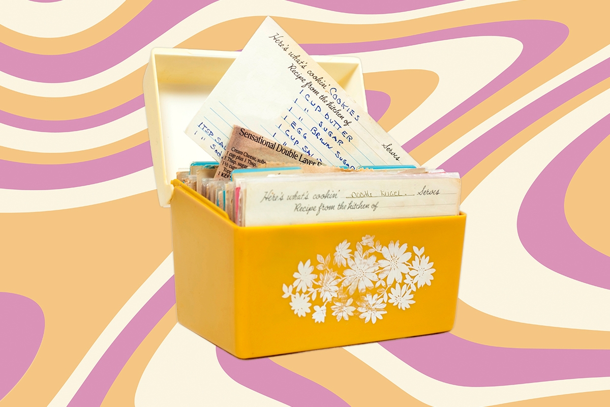 recipe box with index cards vintage