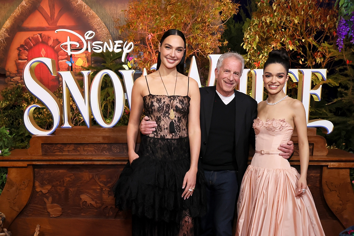 LOS ANGELES, CALIFORNIA - MARCH 15: (L-R) Gal Gadot, Marc E. Platt and Rachel Zegler attend the World Premiere of Disney's Snow White at El Capitan Theatre in Hollywood, California on March 15, 2025.